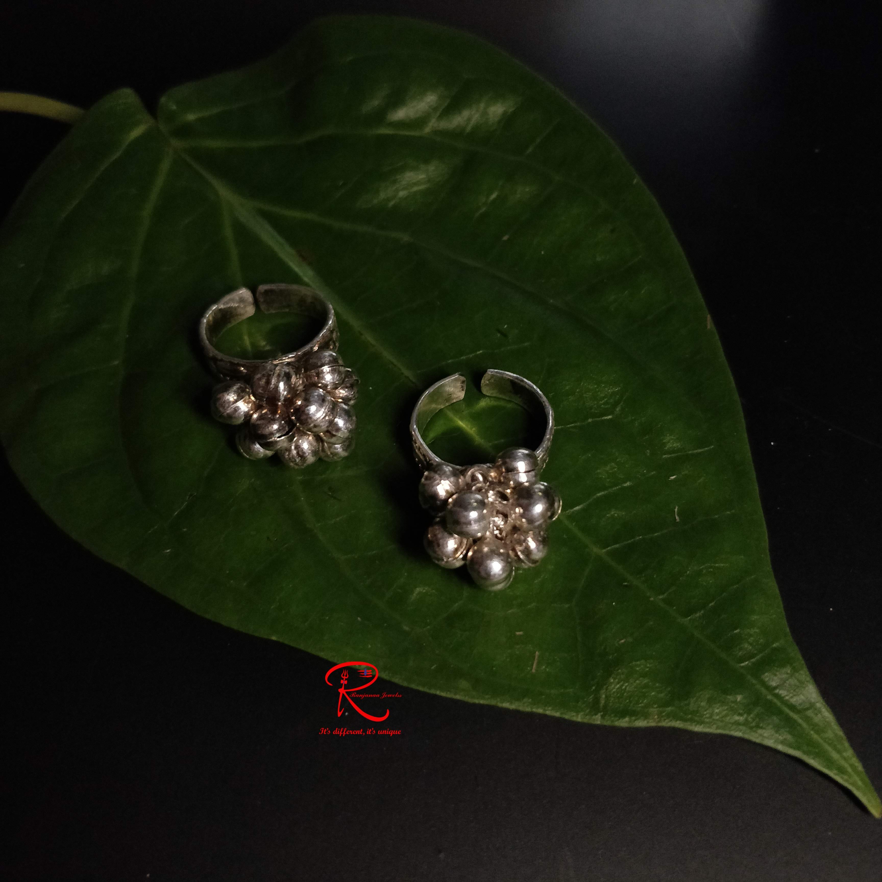 Toe ring 57