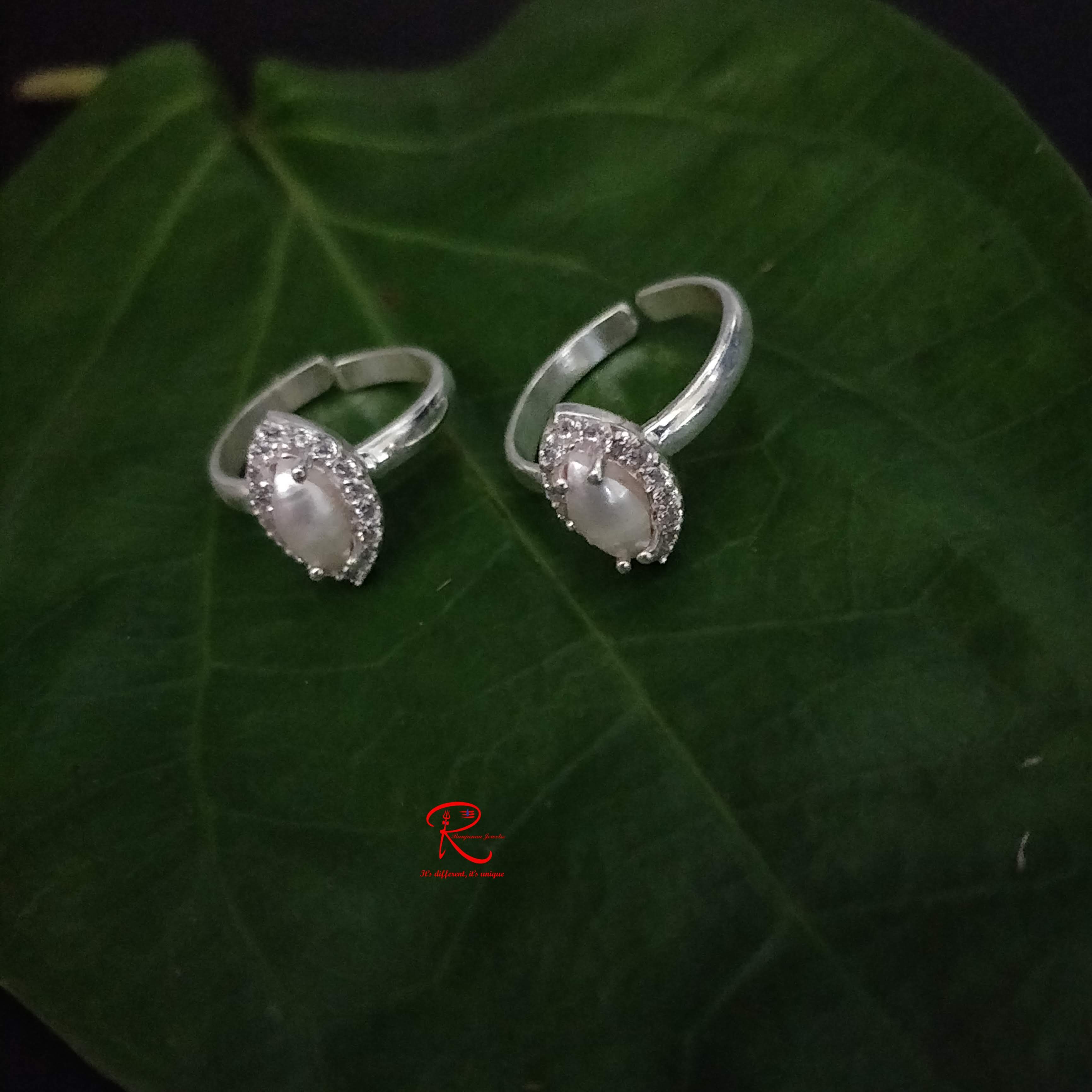 Toe ring 70