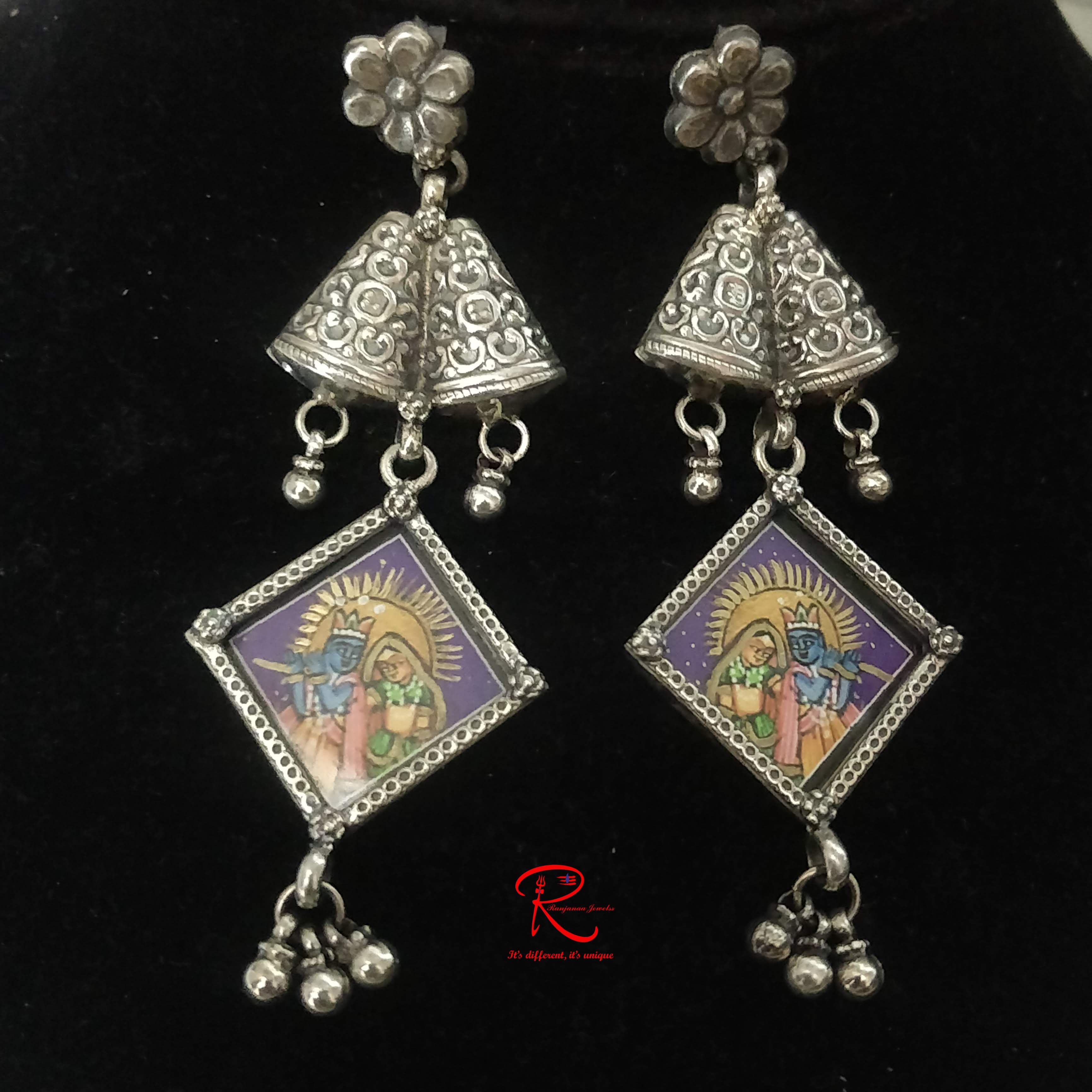 earrings 102