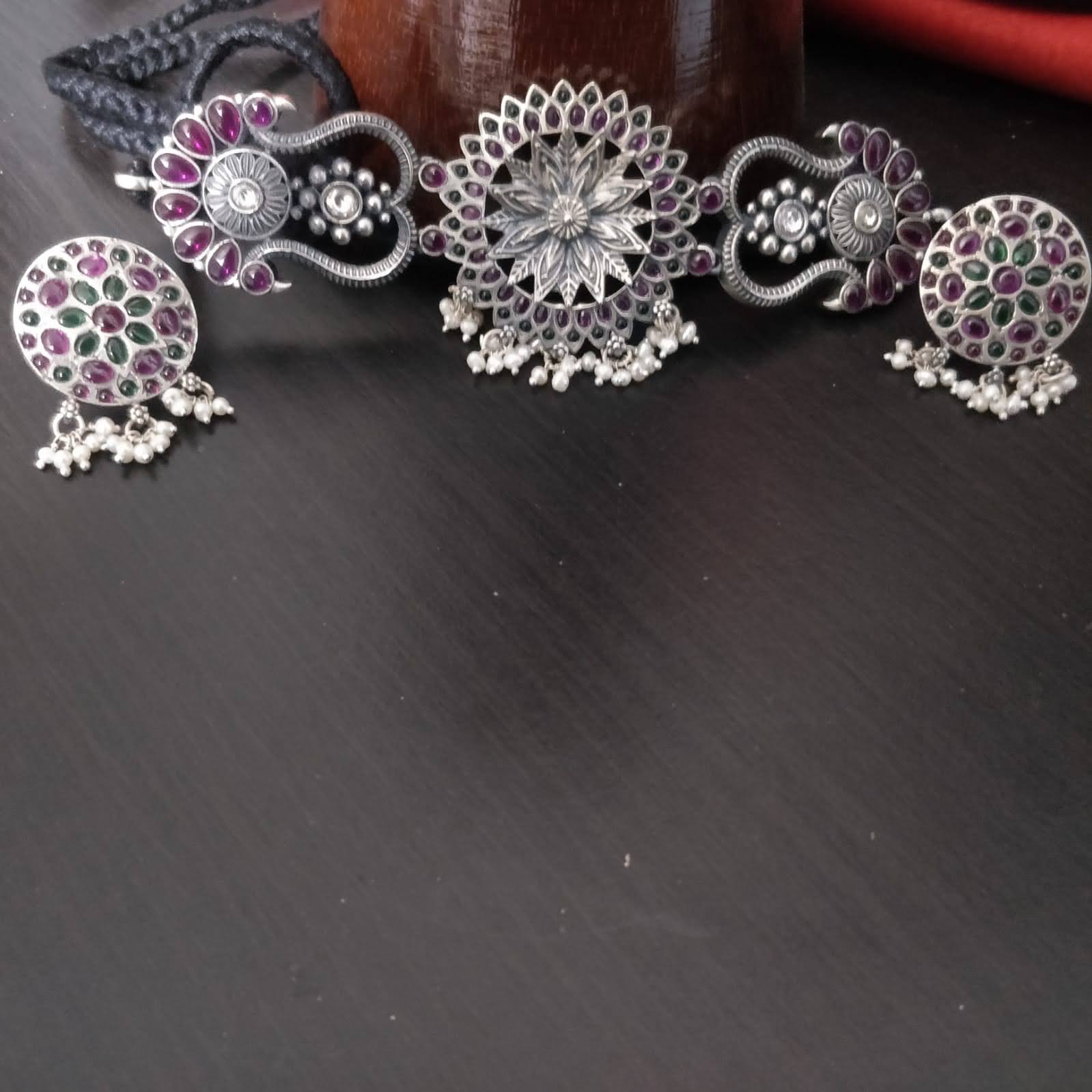 Choker 16