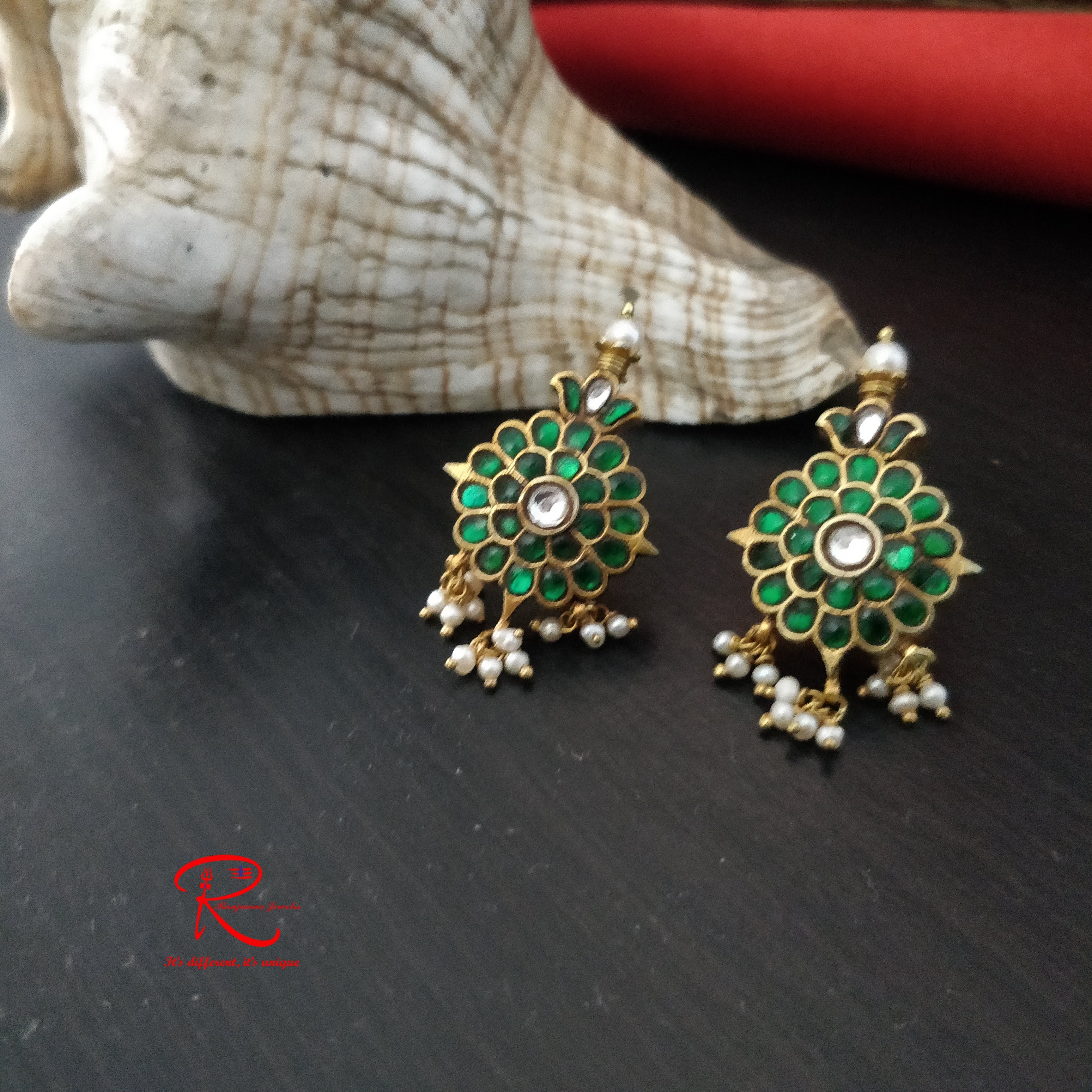earrings 112