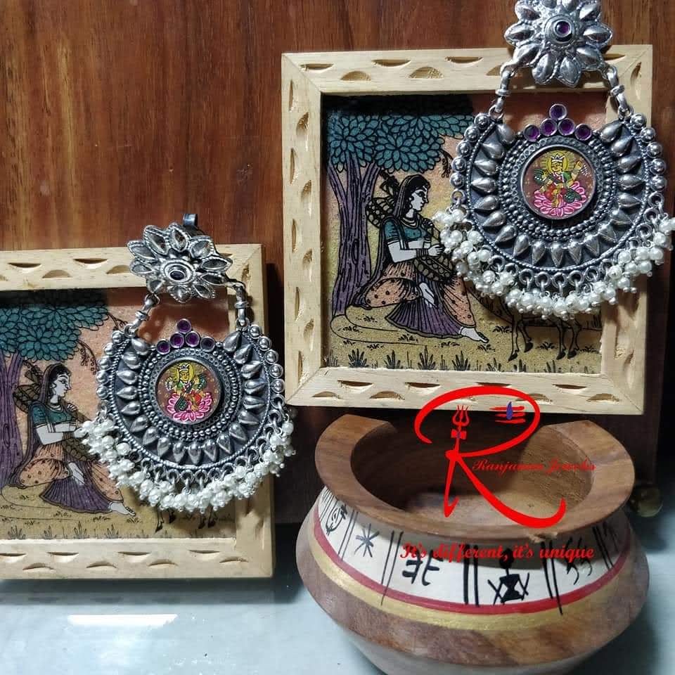 earrings 32