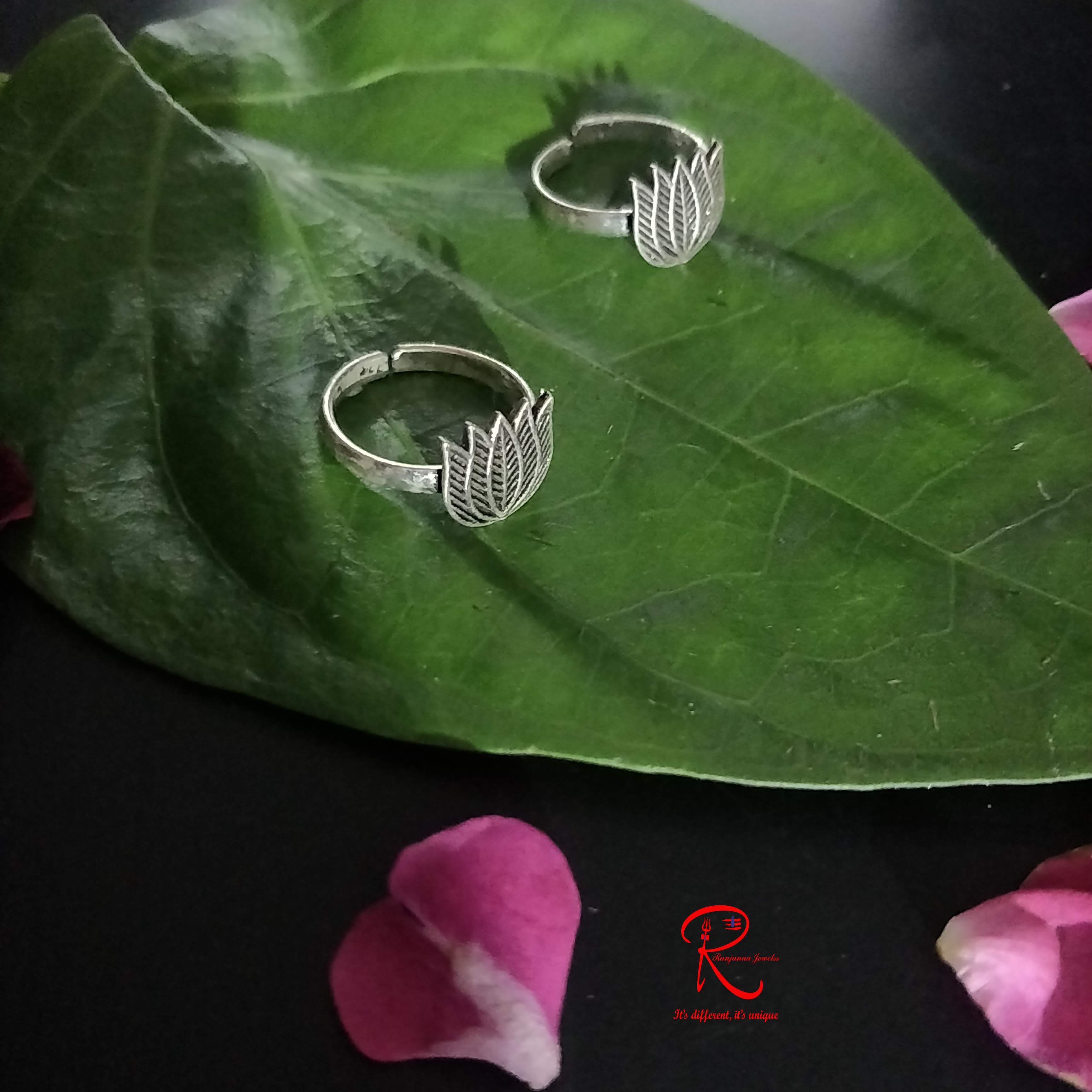 Toe ring 60