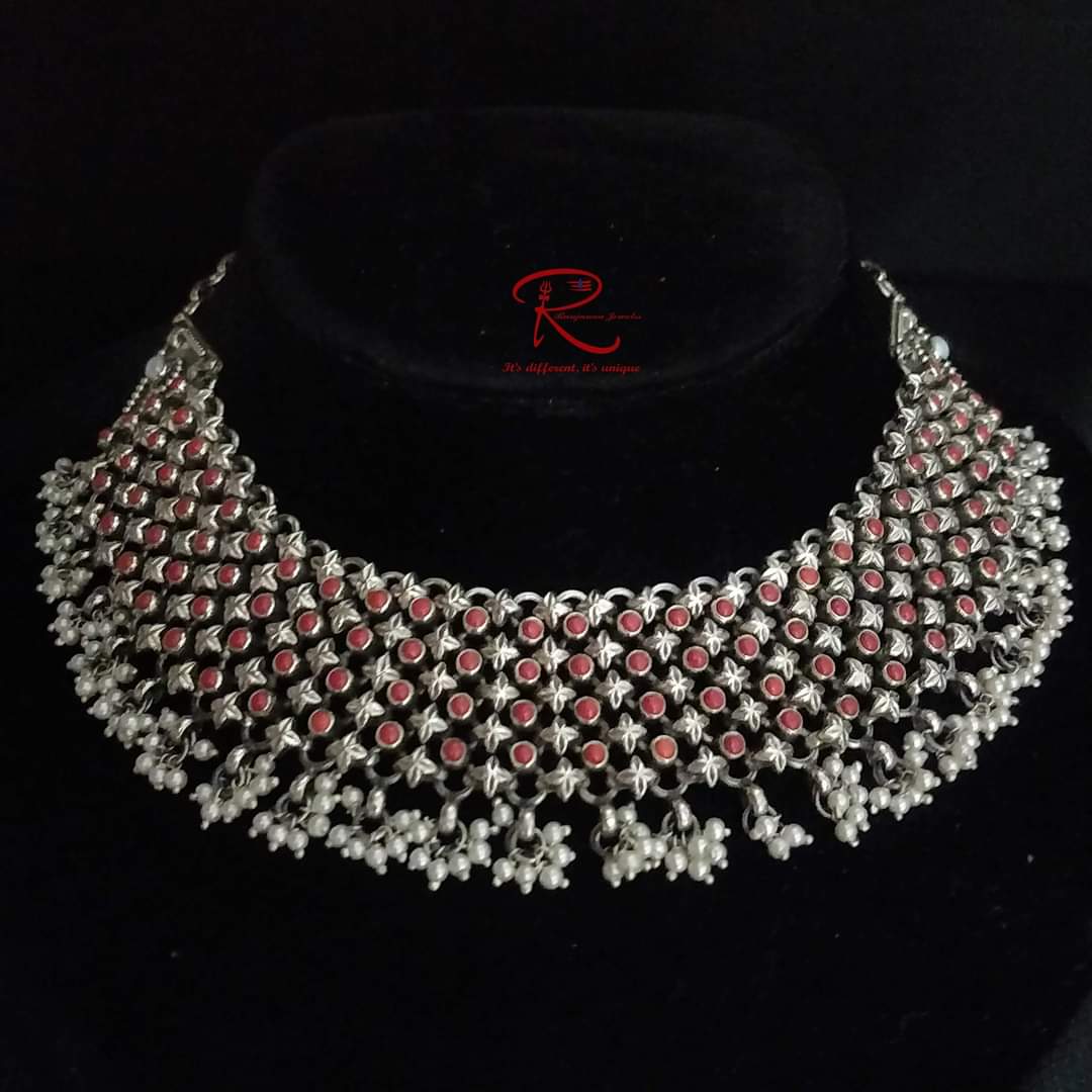 Choker 11