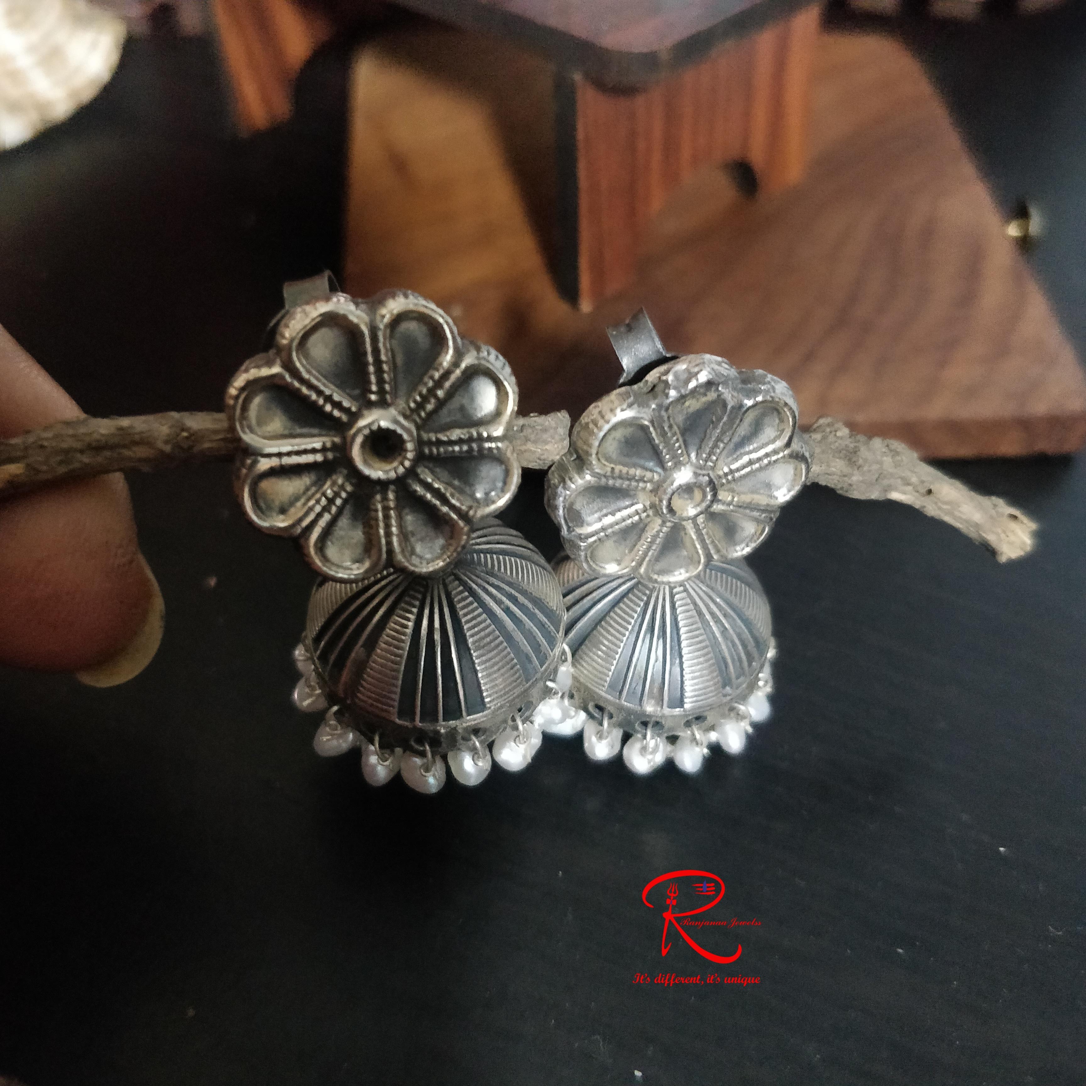 earrings 89
