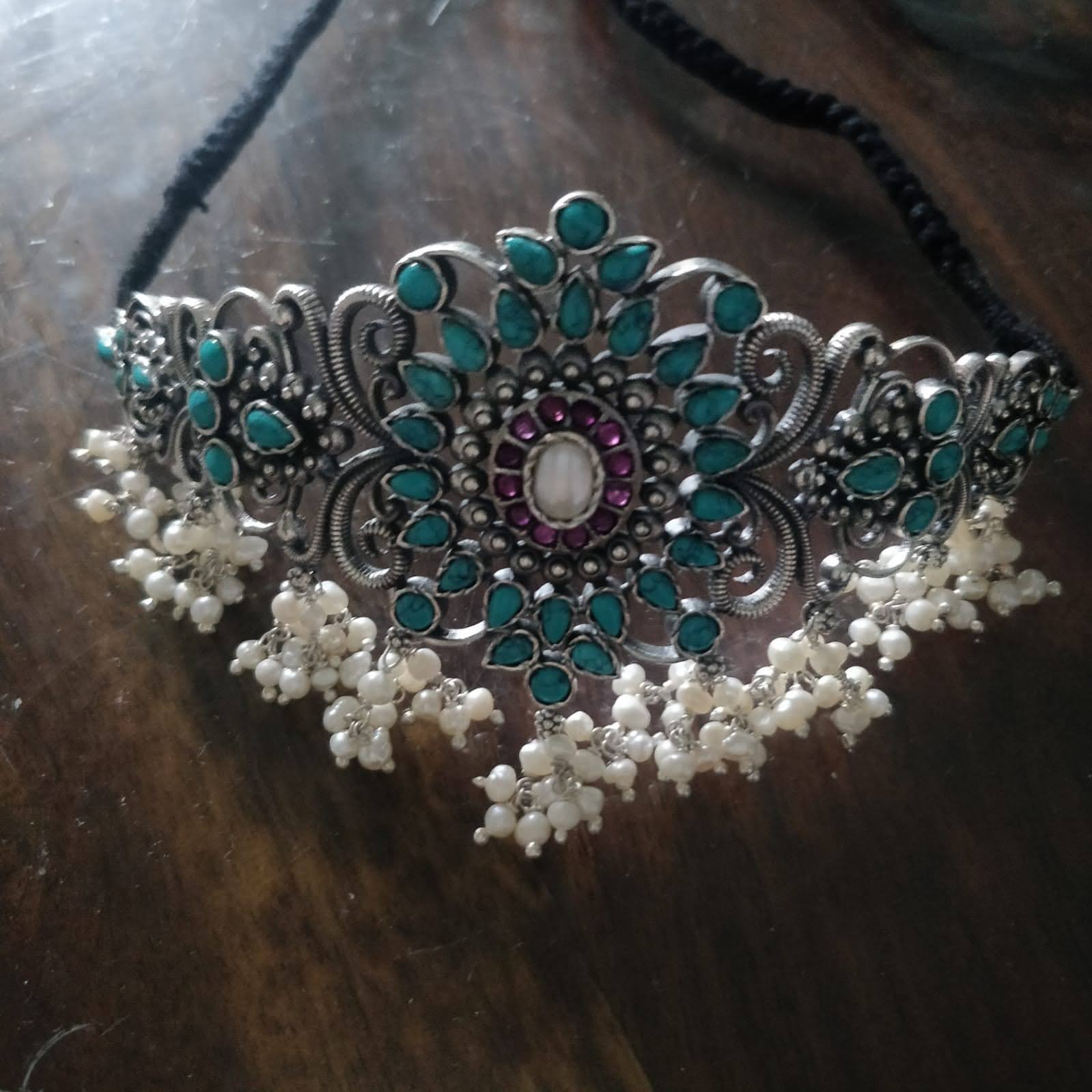 Choker 10