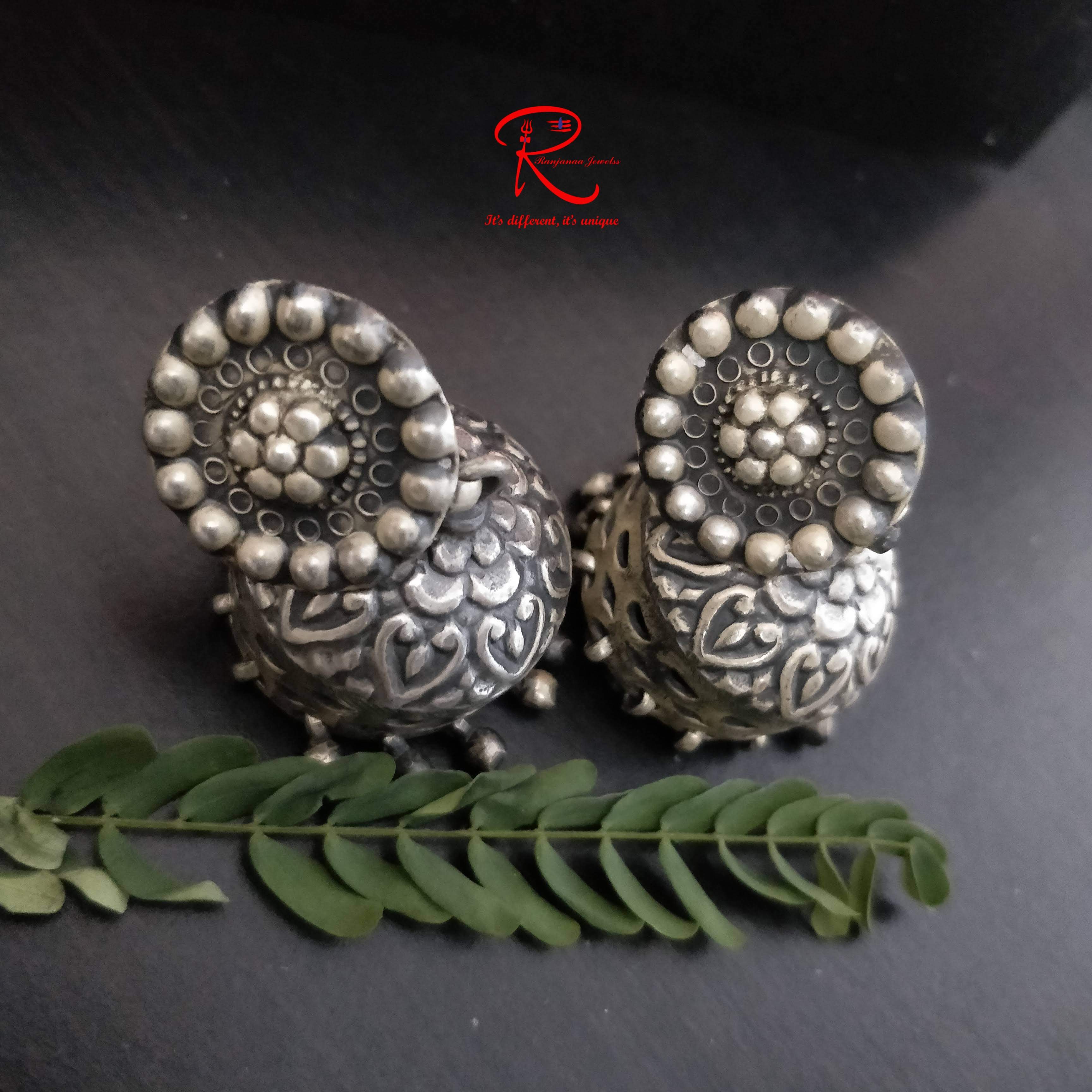 earrings 82