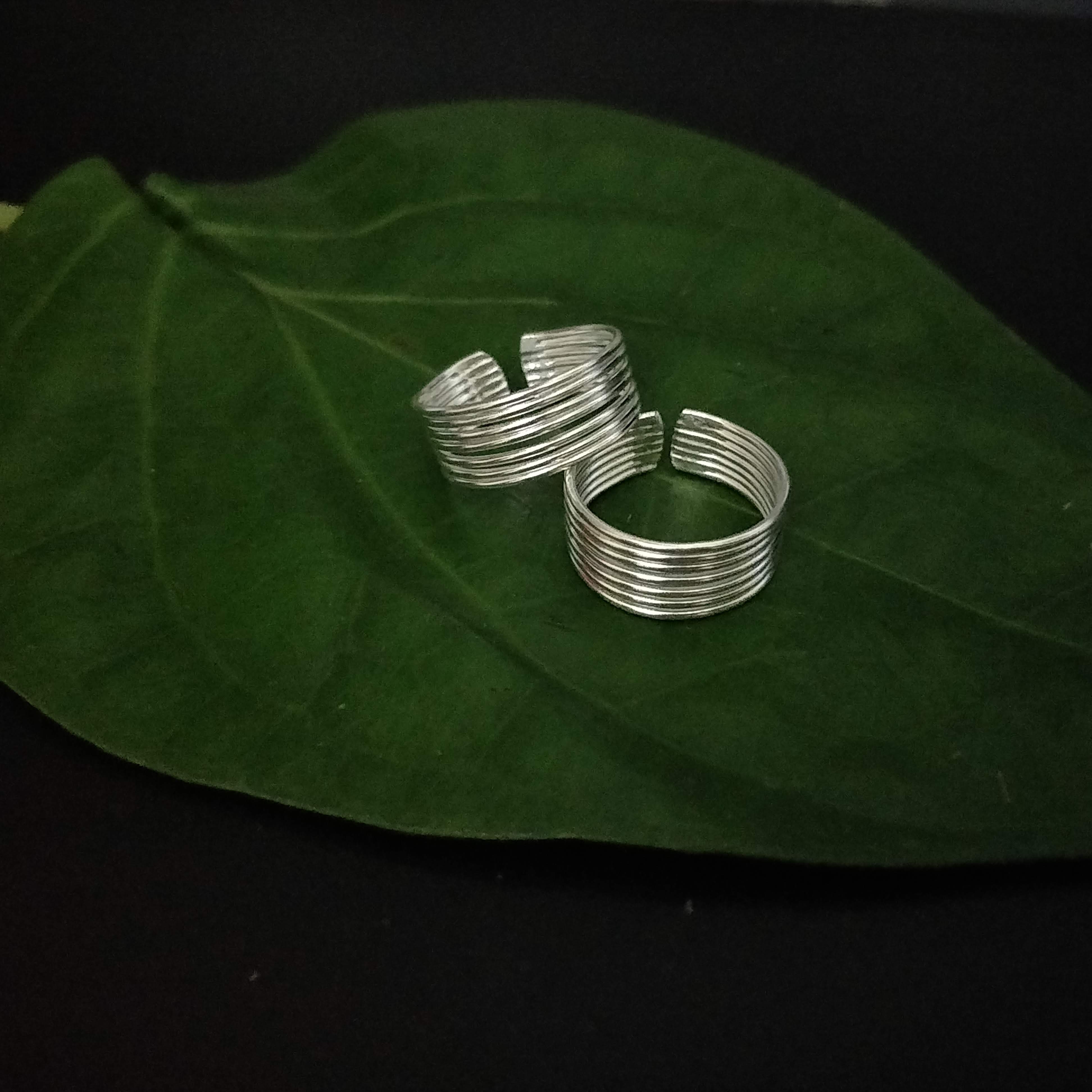 Toe ring 1