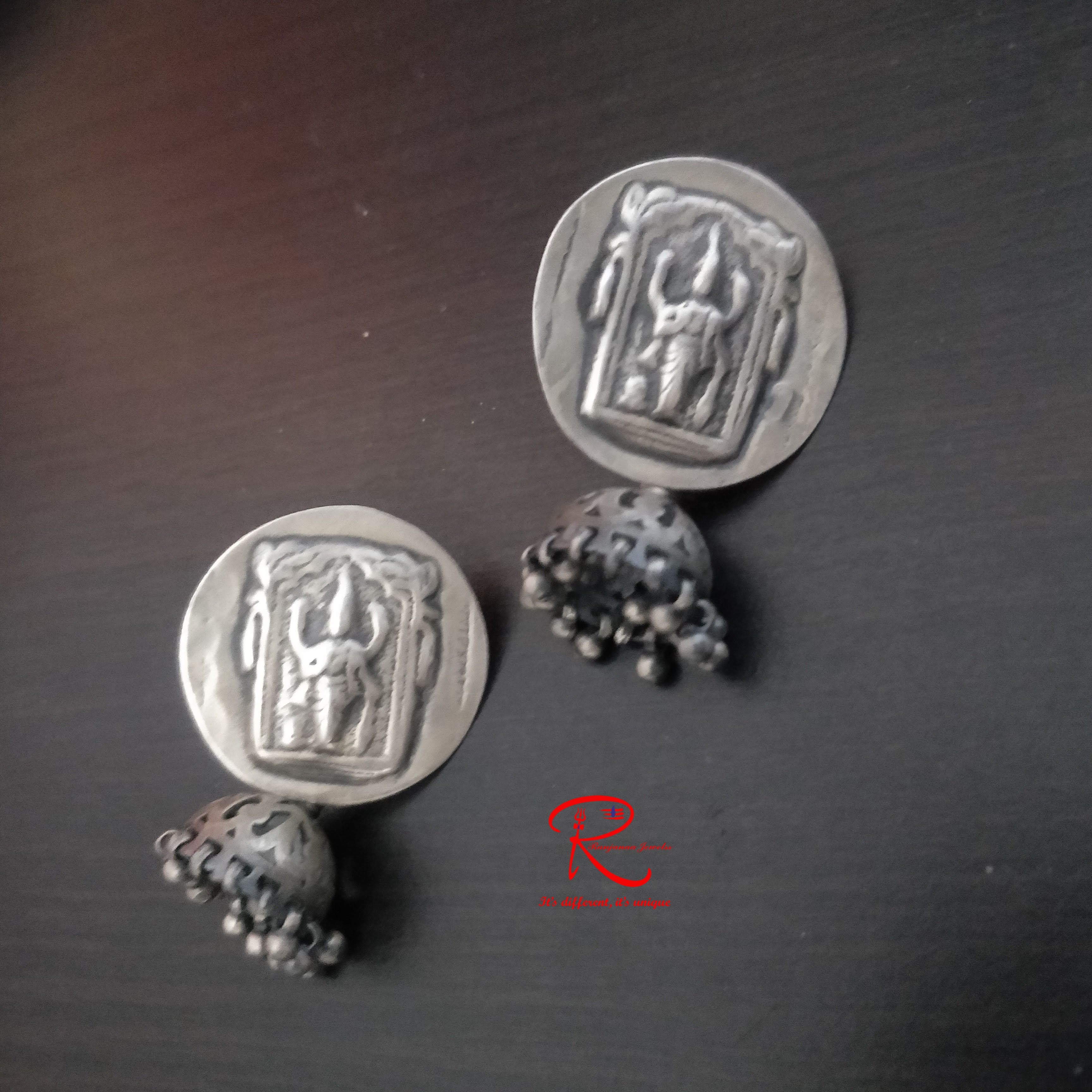 earrings 84