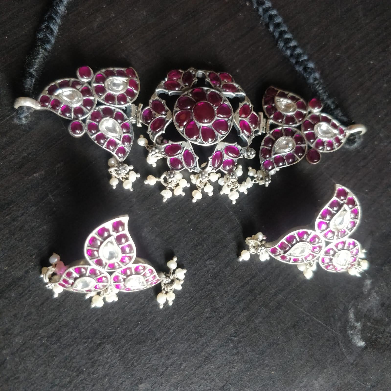 Choker 2